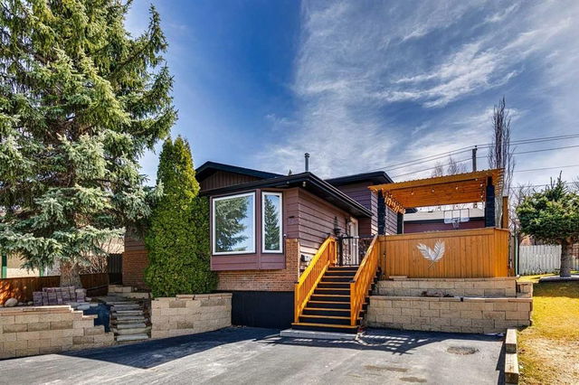 75 Beaconsfield Rise