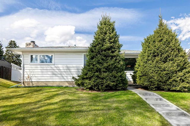 7419 Huntertown Crescent