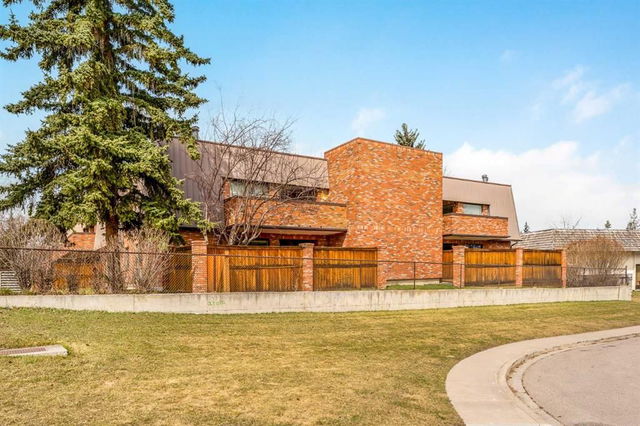 110 - 9500 Oakfield Drive