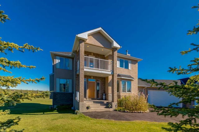 32 Gray Way