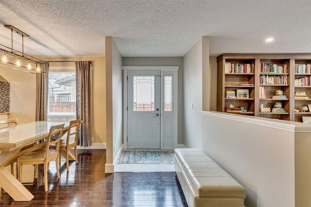115 Wood Oak Way