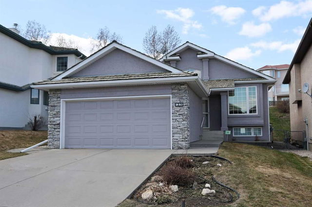 23 Hampstead Point