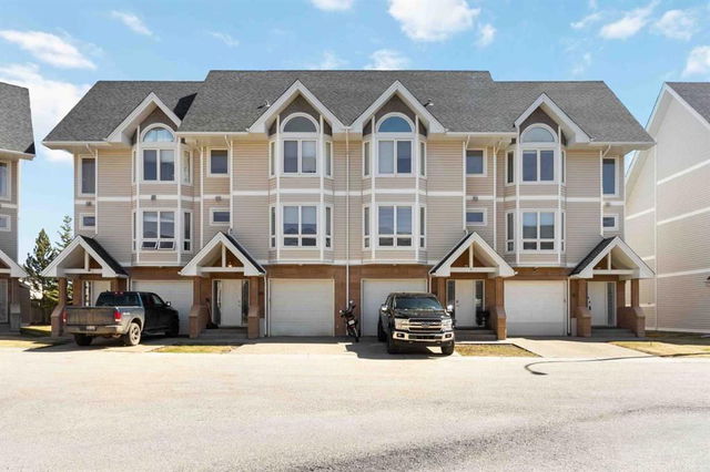 26 - 98 Wilson Drive