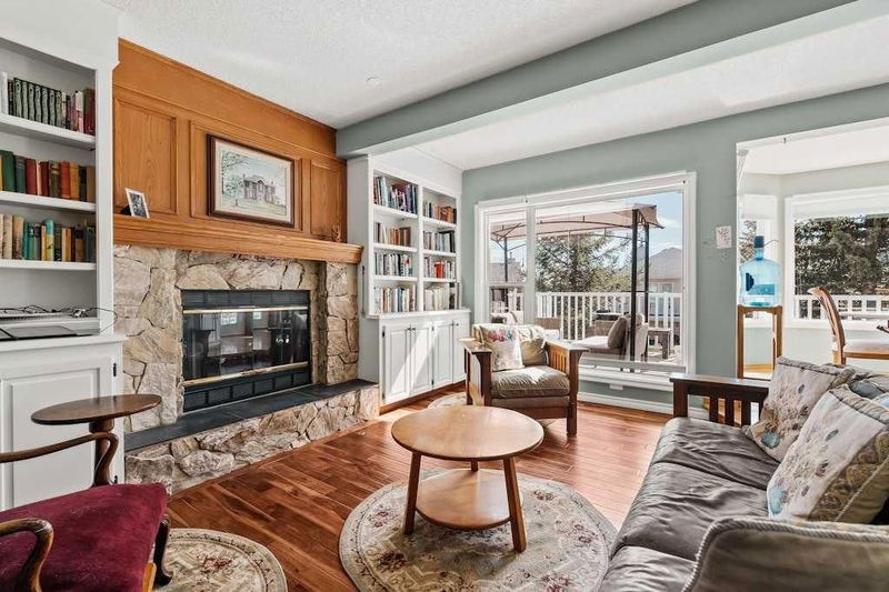 33 Evergreen Gardens SW, Calgary, Alberta