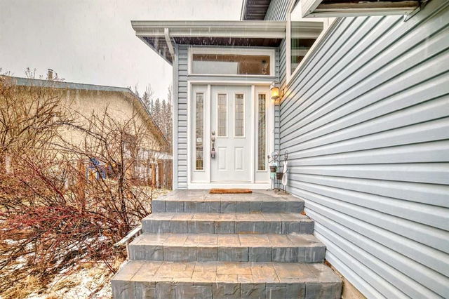 52 Ranchridge Drive