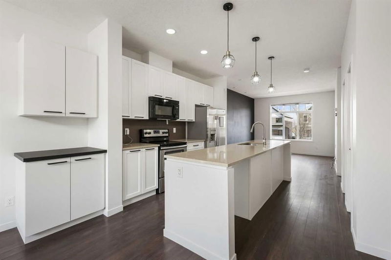 508 Copperpond Boulevard SE, Calgary, Alberta