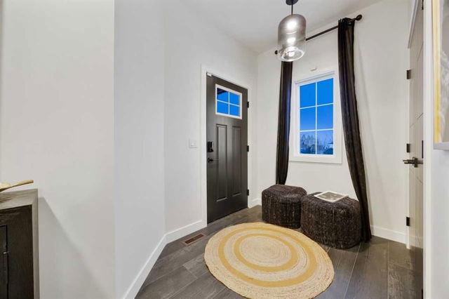 54 Versant Rise