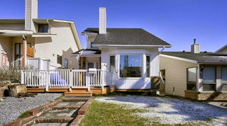 40 Strathearn Crescent