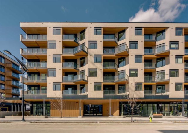 609 - 8230 Broadcast Avenue