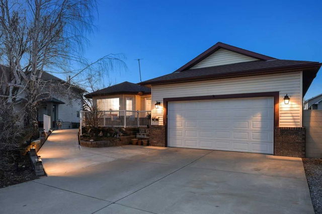 208 HIGHWOOD VILLAGE Place