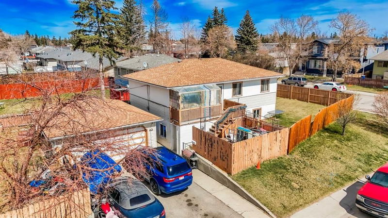 1139 39 Street SE, Calgary, Alberta