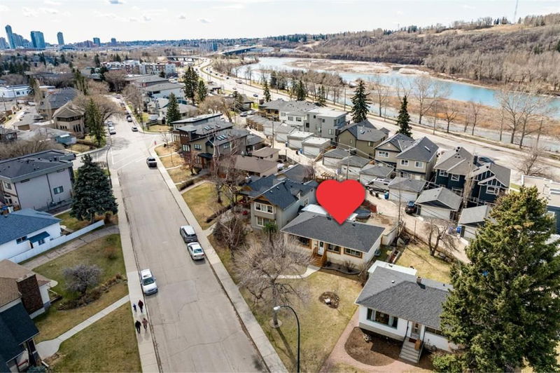 2719 1 Avenue NW, Calgary, Alberta