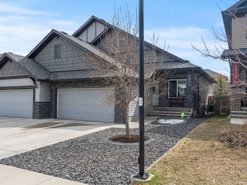 1911 Baywater Alley, Airdrie, Alberta