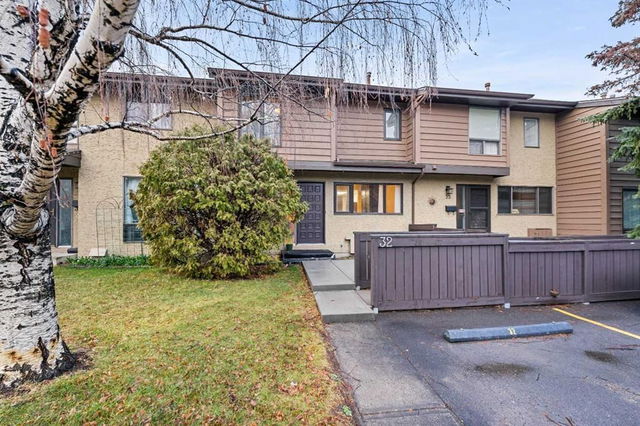 32 - 2300 Oakmoor Drive