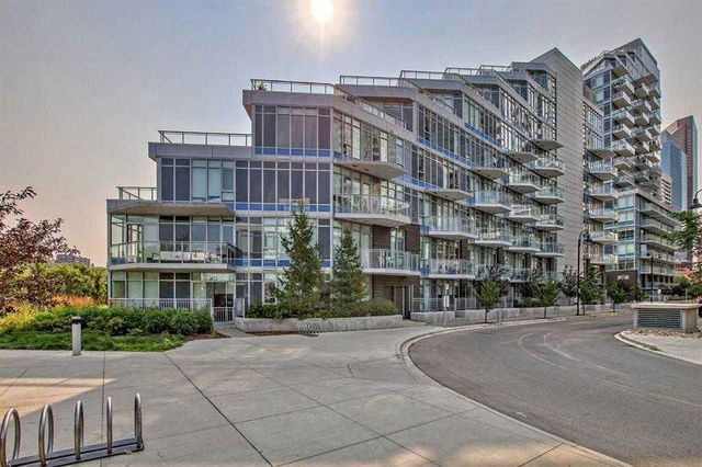 203 - 138 Waterfront Court