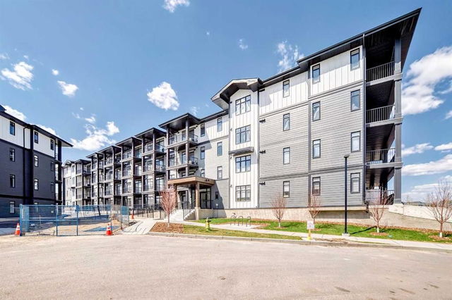 114 - 60 Sage Hill Walk
