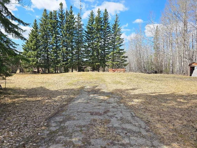 4 - 70420 Range Road 245 Road