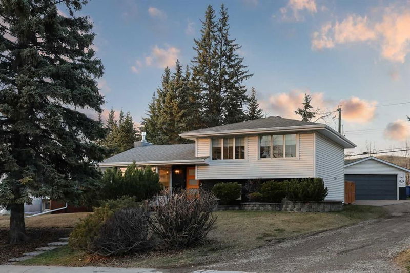 3224 Conrad Drive NW, Calgary, Alberta