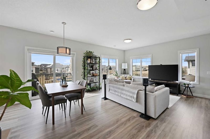 250 Canals Crossing SW, Airdrie, Alberta