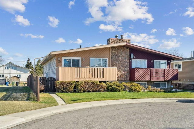 31 Doverville Way