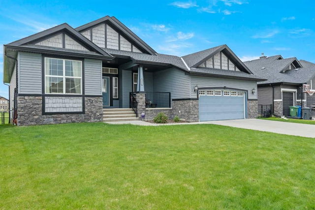 421 Boulder Creek Way