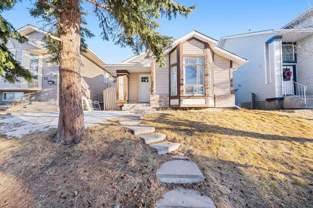 32 Martinwood Way