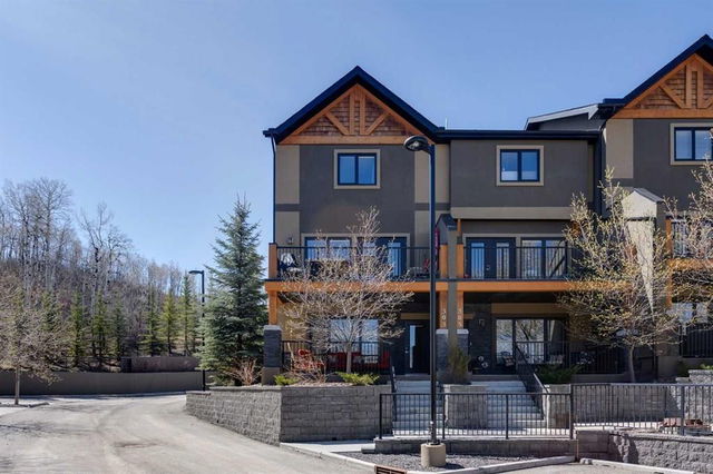 303 Valley Ridge Manor