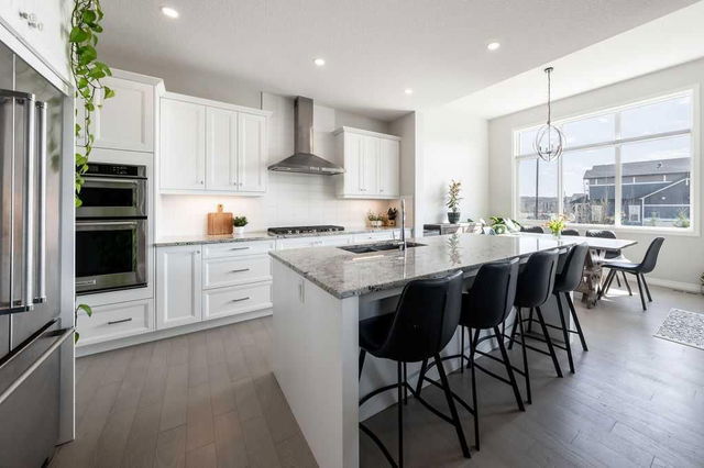 7 Sundown Crescent