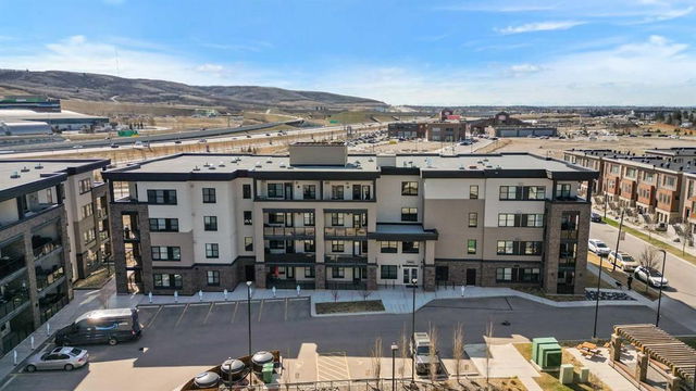 3206 - 80 Greenbriar Place