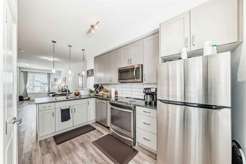 11 Evanscrest Mews NW #306, Calgary, Alberta