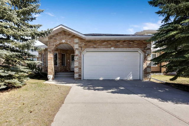 48 Arbour Ridge Mews