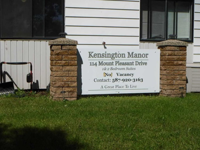 107 - 114 Mount Pleasant Drive, Camrose, T4V 2M7 | Image 3