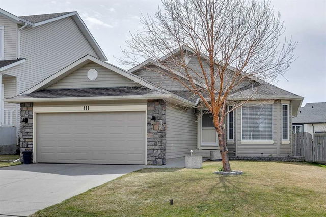 111 Cove Crescent