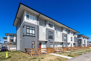 424 - . 210 Avenue