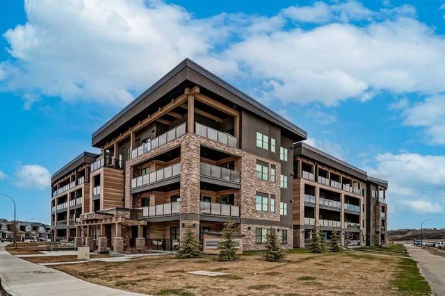 408 - 55 Wolf Hollow Crescent
