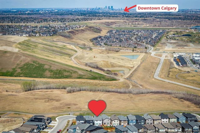 353 Walcrest View