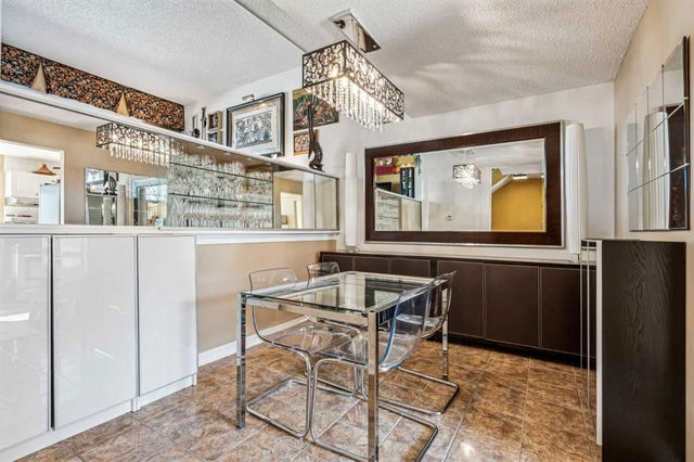 356 Brae Glen Road