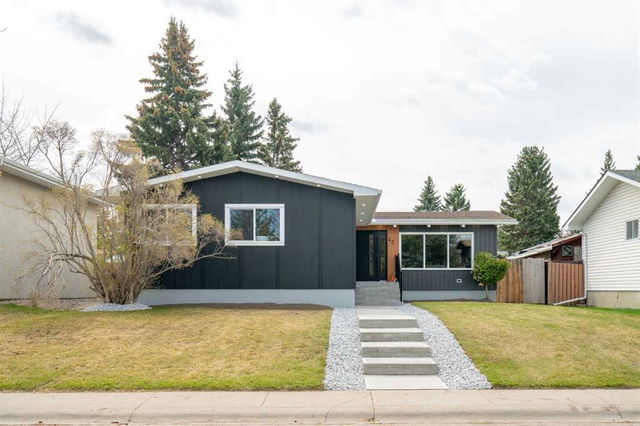 43 Brampton Crescent
