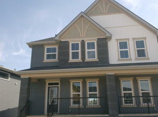 166 Creekview Gardens