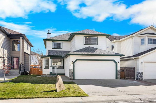 187 Arbour Crest Rise