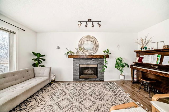 130 Tuscarora Close
