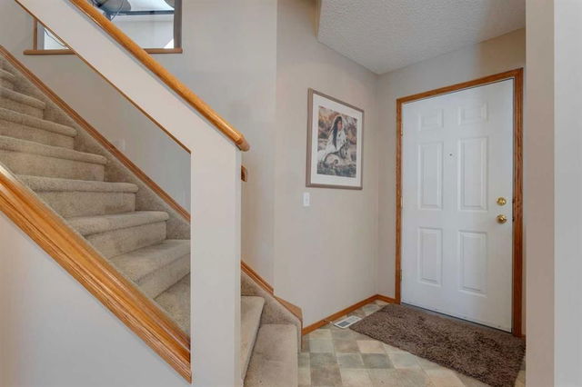 150 Harvest Grove Close