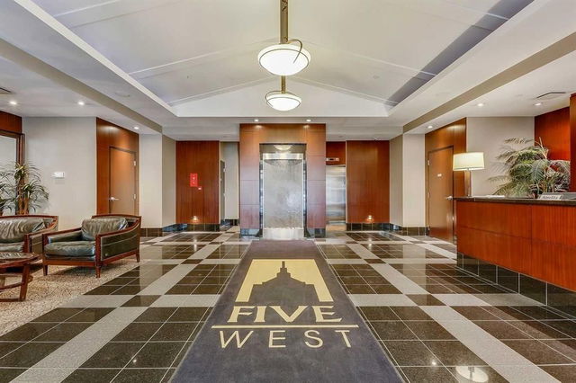 1104 - 910 5 Avenue