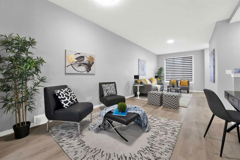 188 Corner Meadows Way NE, Calgary, Alberta