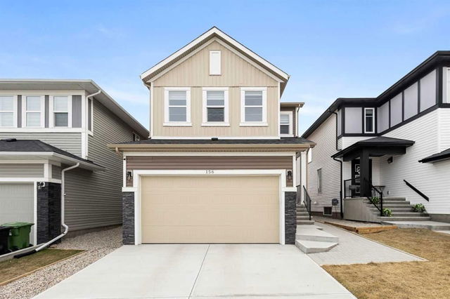 156 Ambleside Crescent