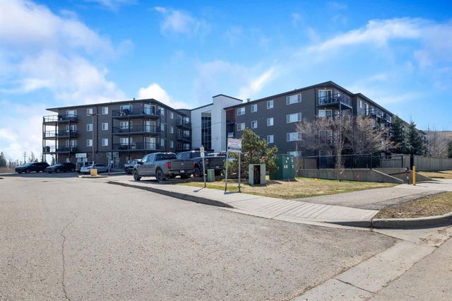 2205 - 7901 King Street