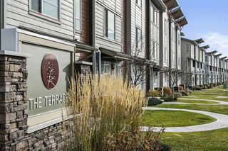 506 Harvest Grove Walk