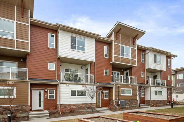 506 Harvest Grove Walk