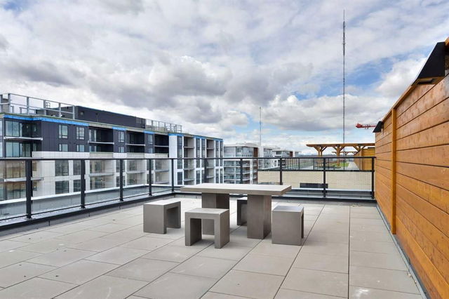 504 - 8230 Broadcast Avenue
