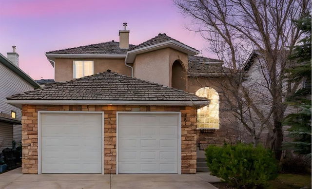 181 Gleneagles View